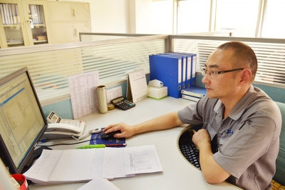 天通吉成公司虞彥于2007年5月采樣加入造血干細(xì)胞捐獻(xiàn)者資料庫(kù)成為一名志愿者。2014年3月31日，虞彥向一名與其成功配型的廣州患者捐獻(xiàn)了自己的造血干細(xì)胞。為此，虞彥成為海寧市捐獻(xiàn)造血干細(xì)胞第四人